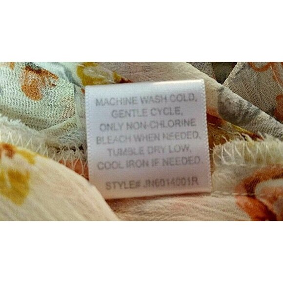 Happening in the Present Y2K Floral Top Open Crochet Back 3/4 Sleeve Size XS - Picture 8 of 8